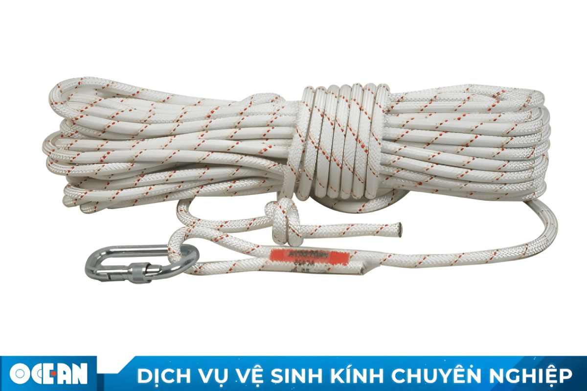 Dây cứu sinh - Giải pháp an toàn khi làm việc trên cao